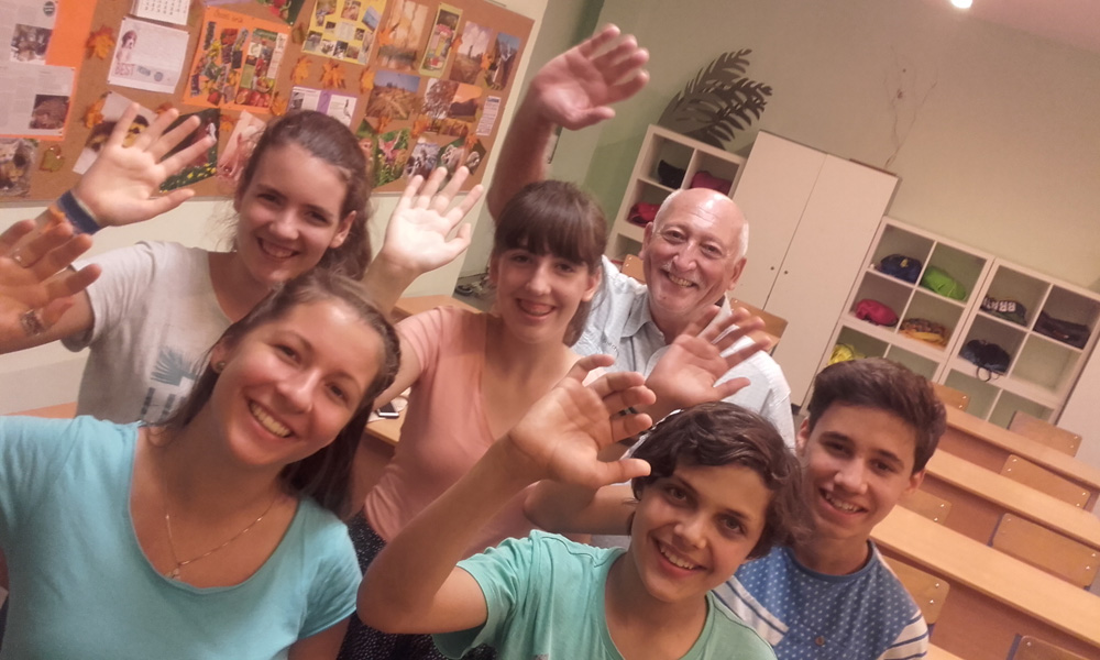 SHINE ifjúsági világzene együttes és társulás SHINE ifjúsági világzene együttes és társulás